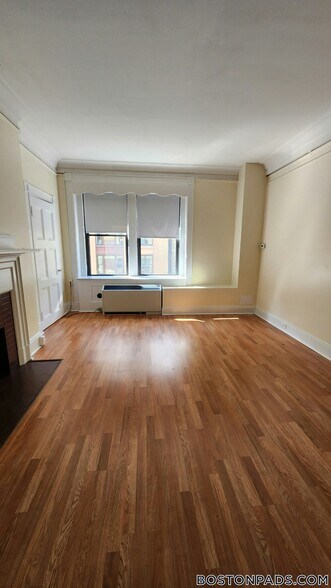 Building Photo - 62 Boylston St