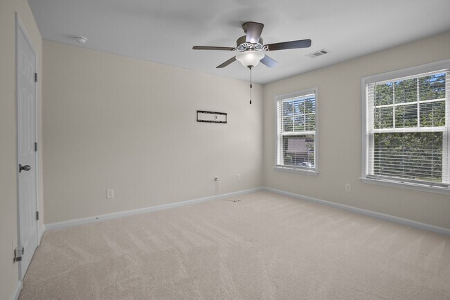 Building Photo - 3411 Adler Trl