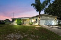 Building Photo - Charming 3 bedroom 2 bath in North Clearwa...