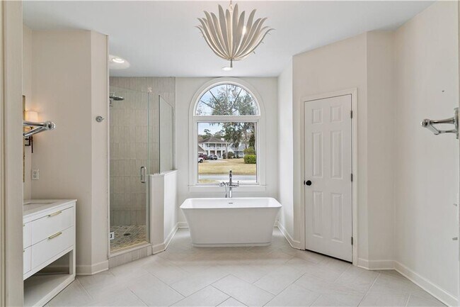 Building Photo - 417 Colley Ln