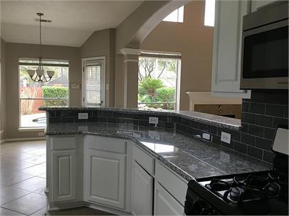 Building Photo - 22931 Palm Trail Dr