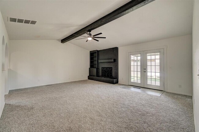 Building Photo - 10333 Fairfax Ln
