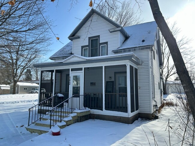 Building Photo - Cute 1 Bed, 1 Bath home in Crosby - Includ...