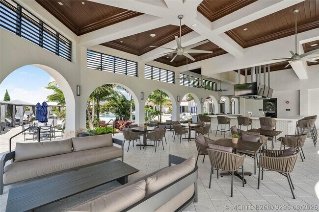 Building Photo - 11785 Waterway Cir