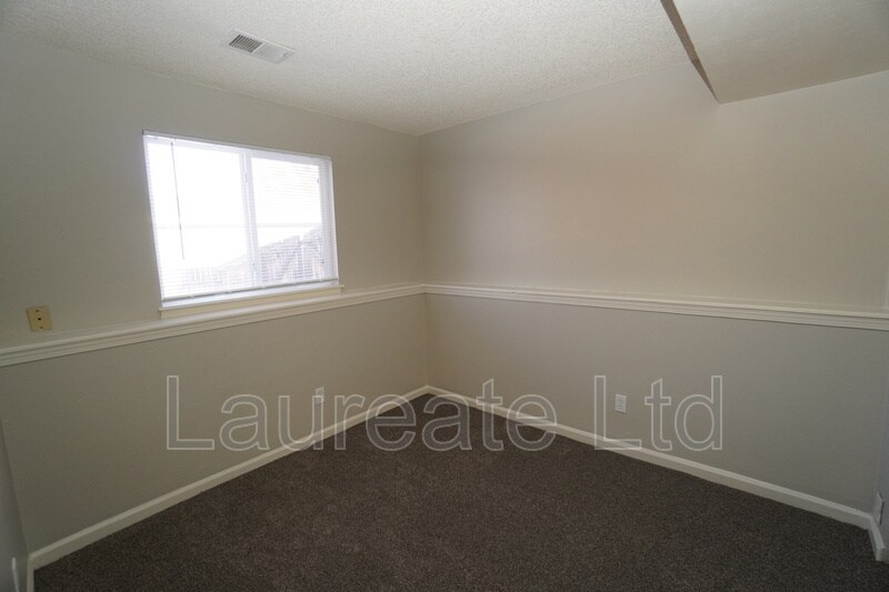 Building Photo - 17312 E Wagontrail Pkwy