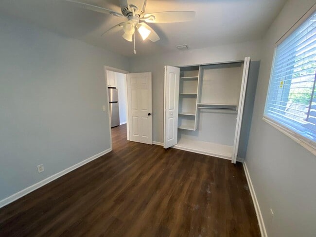 Building Photo - 338 Walton Blvd