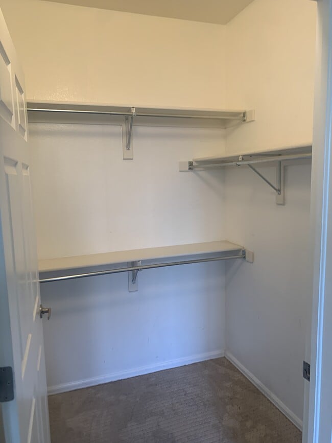 Building Photo - 2682 S Cathay Way