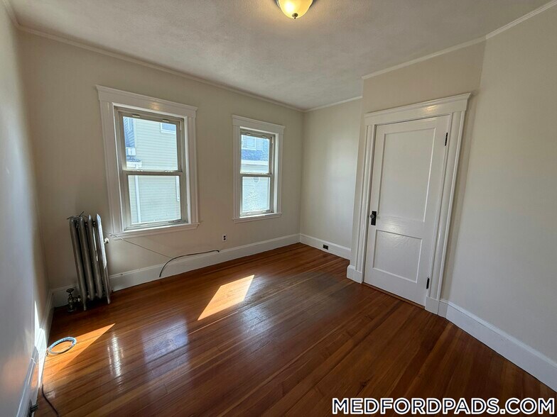 Building Photo - 12 Eliot St