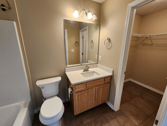 Building Photo - 6719 Water St