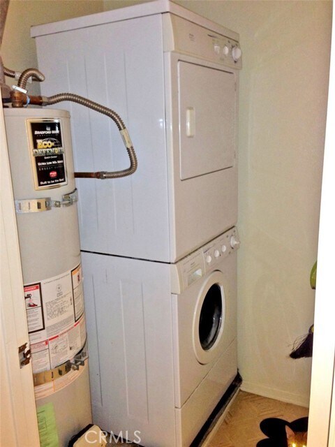 Building Photo - 24352 Acaso