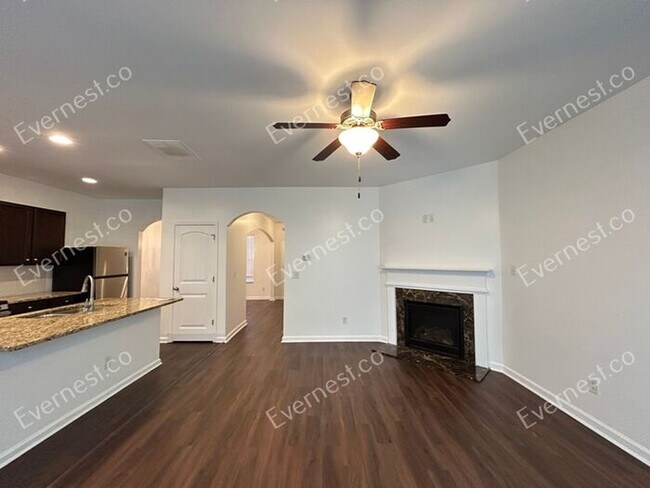 Building Photo - 5876 Grande River Rd