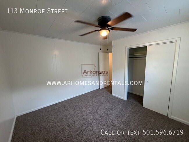 Building Photo - 113 N Monroe St