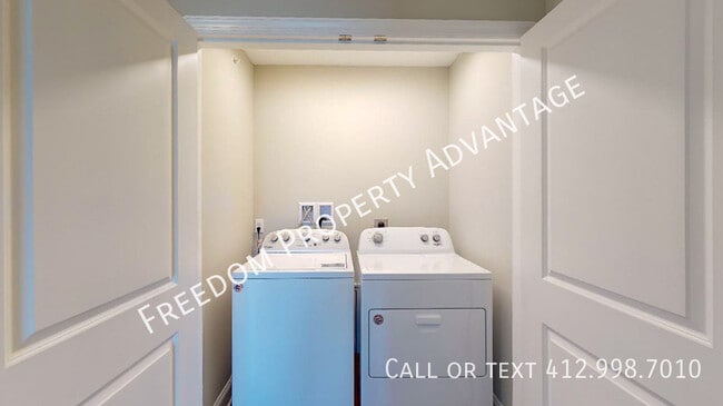 Building Photo - Arden Farms - 2BD Townhome