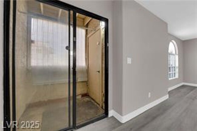 Building Photo - Completely renovated  3 bedroom downstairs...