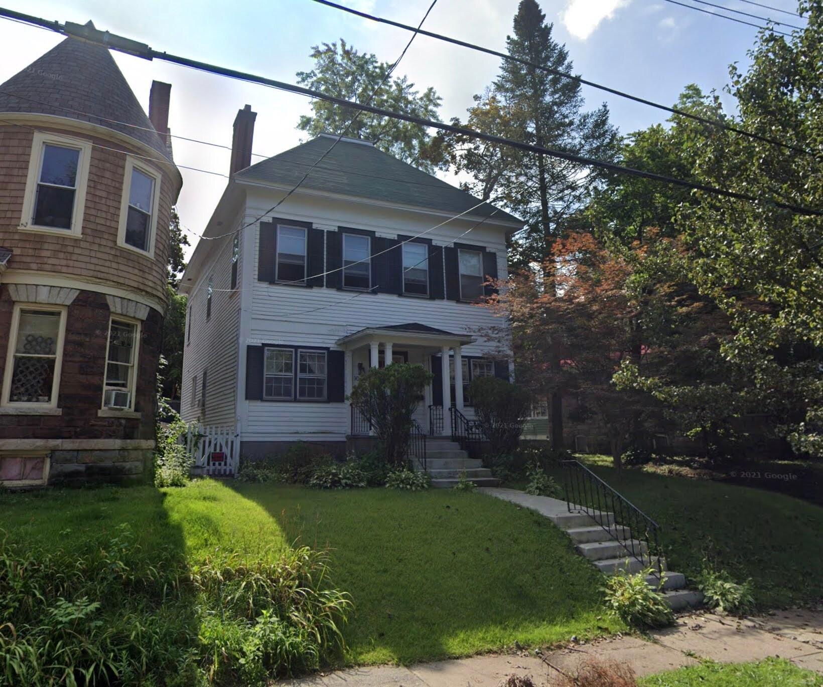 Building Photo - 1072 University Pl