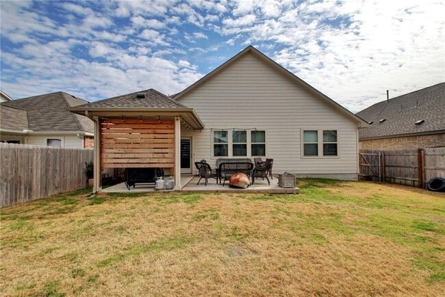 Building Photo - 17206 Antioch Ave