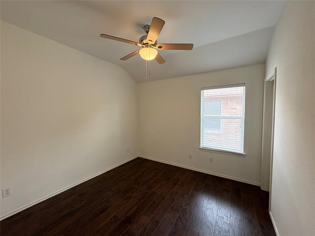 Building Photo - 1010 Utopia Ln
