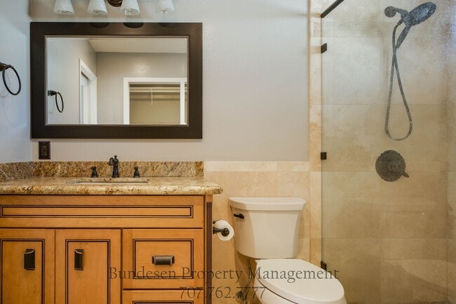 Building Photo - 746 Bonnie Ave