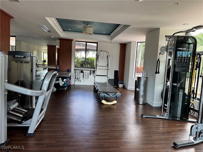 Building Photo - 6075 Pelican Bay Blvd