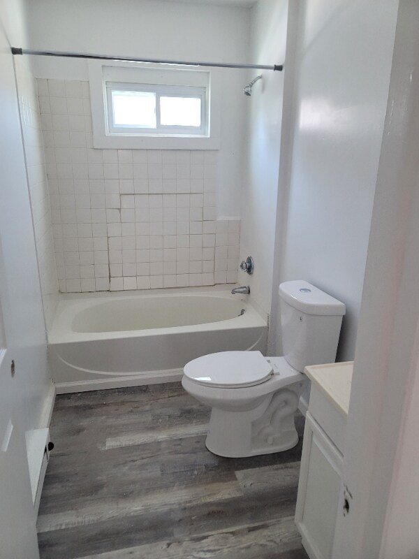 Building Photo - 92 Twiss St