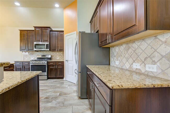 Building Photo - 19019 Thatcher Hills Ct