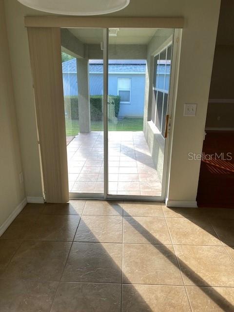 Building Photo - 3302 Fawnwood Dr