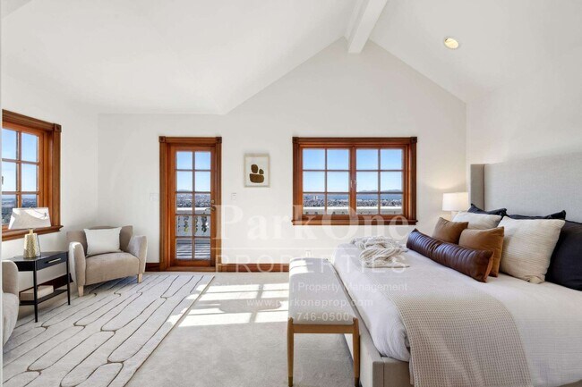 Building Photo - Short term, furnished possible for this magnificent home.