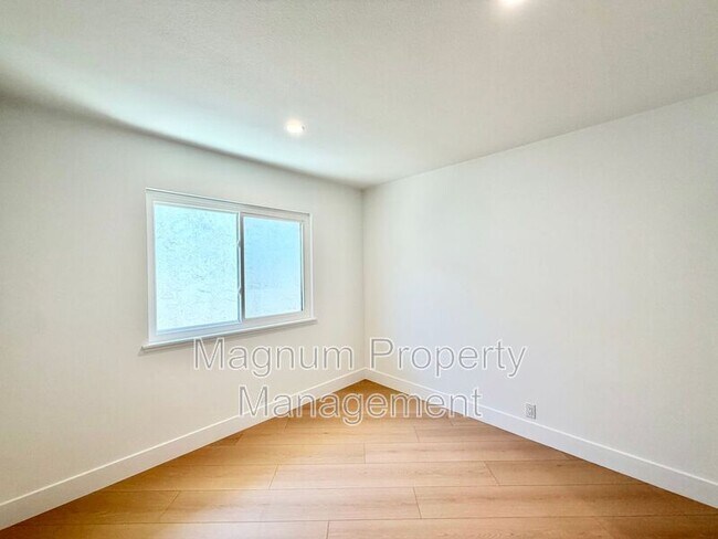 Building Photo - 21676 Superior Ln