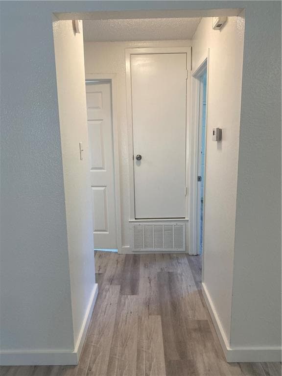 Building Photo - 2305 Cedrick Cove