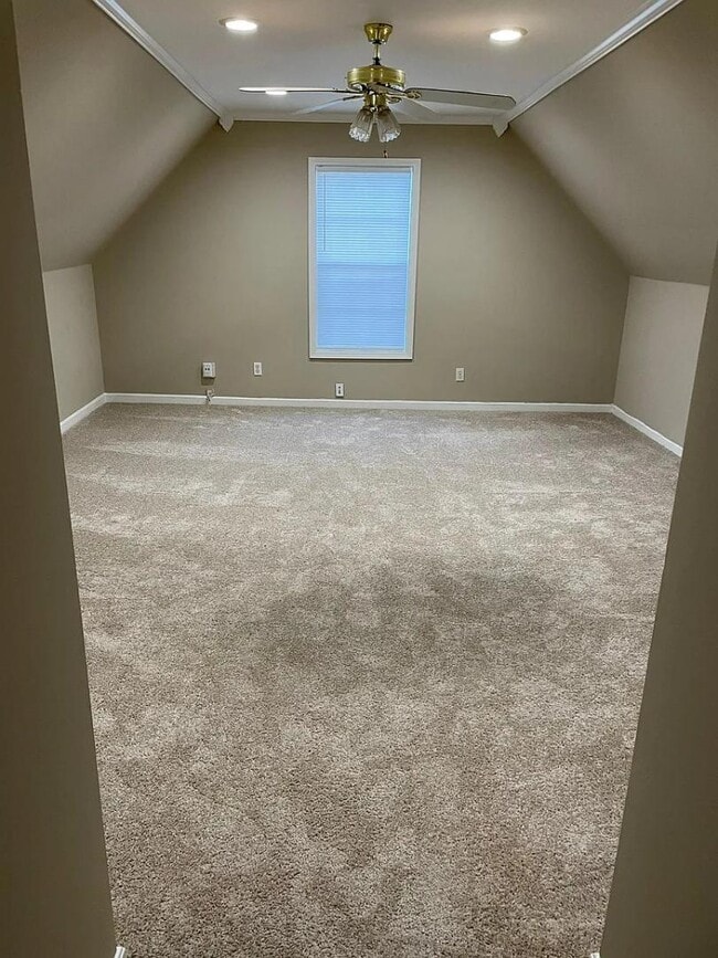 Building Photo - 1335 Milestone Cir