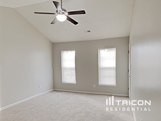 Building Photo - 2924 Dairywood Ln