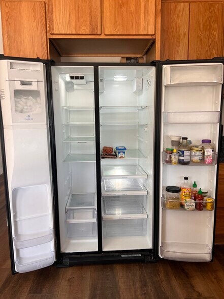 Building Photo - 2622 Sprig Pl