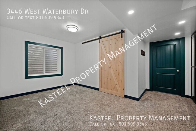 Building Photo - 3446 W Waterbury Dr