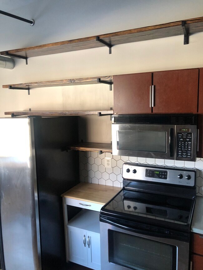 Building Photo - 56 Monroe Center St NW