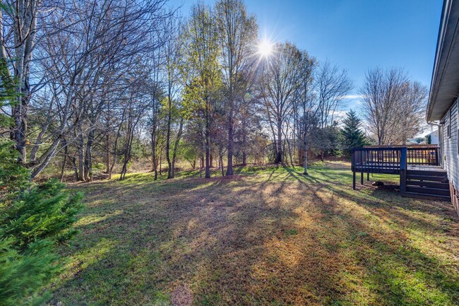 Building Photo - Adorable 3 Bedroom 2 bath RANCH in Fort Mill!