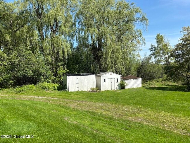 Building Photo - 4 Noonan Ln