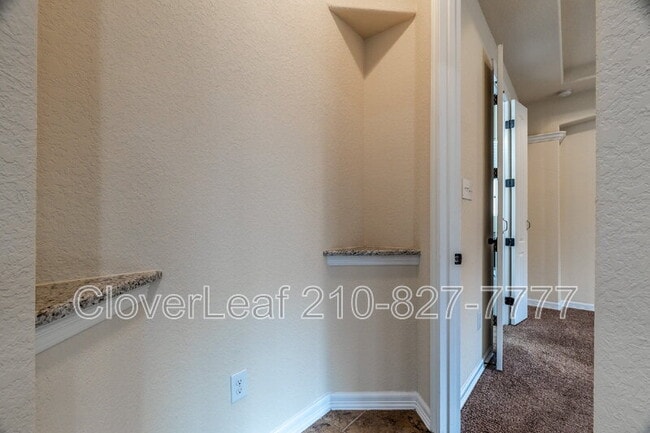 Building Photo - 6126 Lowrie