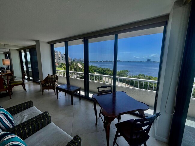 Building Photo - 5550 N Ocean Dr