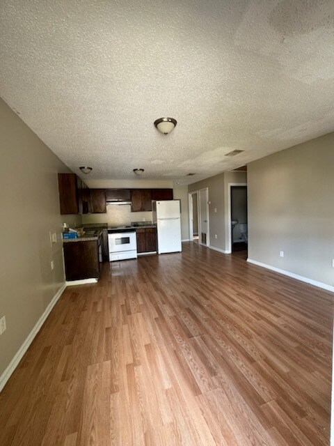Building Photo - 5071 Baker Blvd