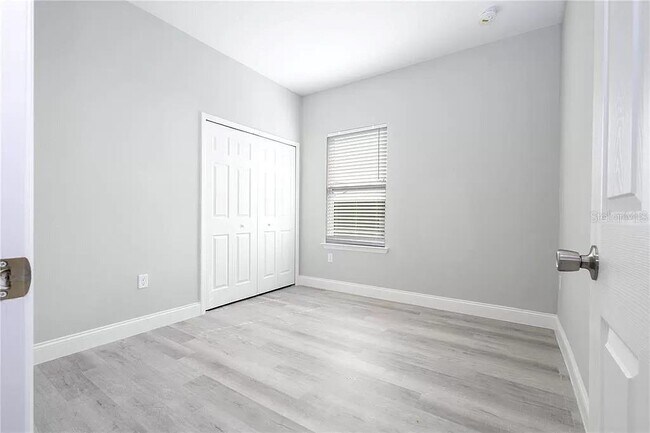 Building Photo - 9301 N Akola Way