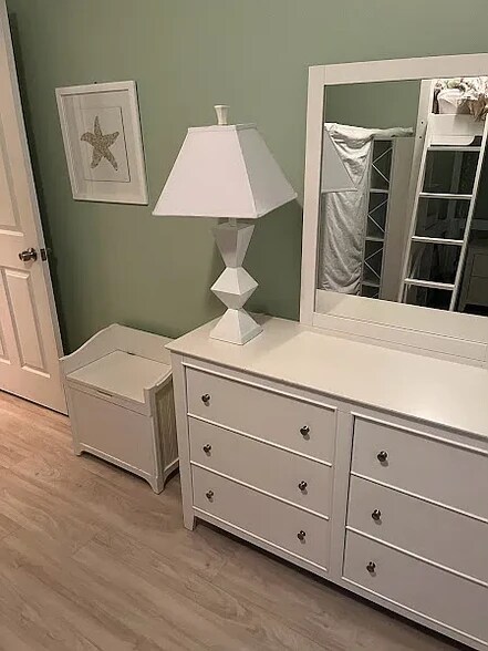 Building Photo - 102 Grey Oak Ct