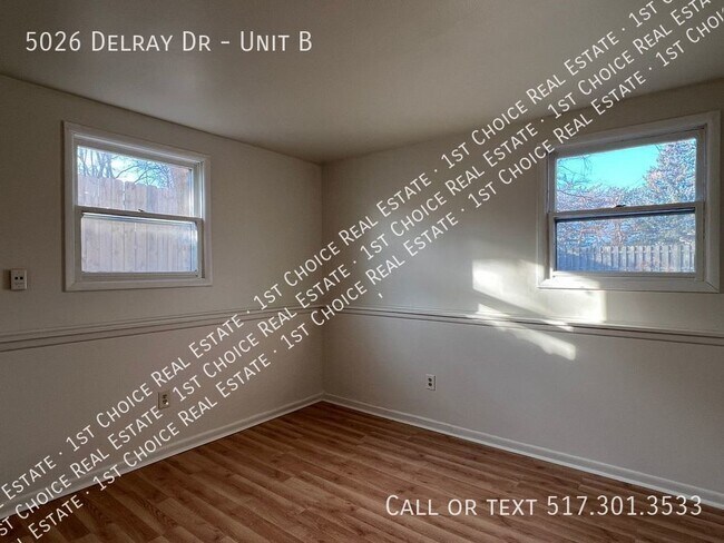 Building Photo - 5026 Delray Dr