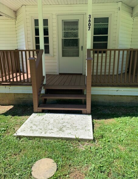 Building Photo - 3607 Sink Valley Rd