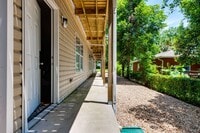 Building Photo - 1329 Nylic St
