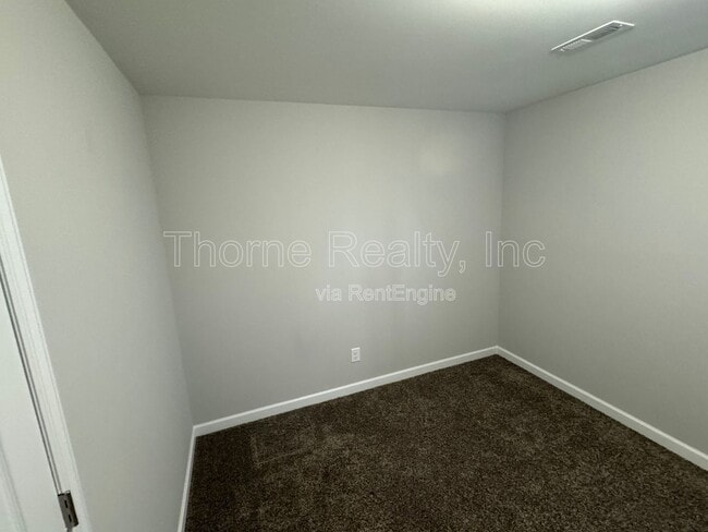 Building Photo - 2414 Heath Ln