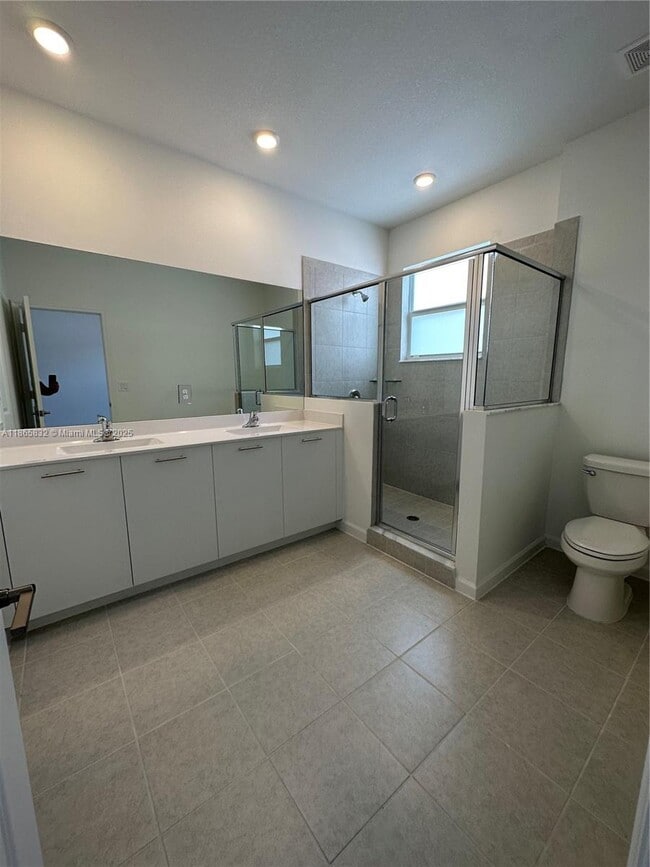 Building Photo - 12570 NW 23rd Pl