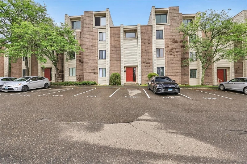 Building Photo - 129 Burgundy Hill Ln