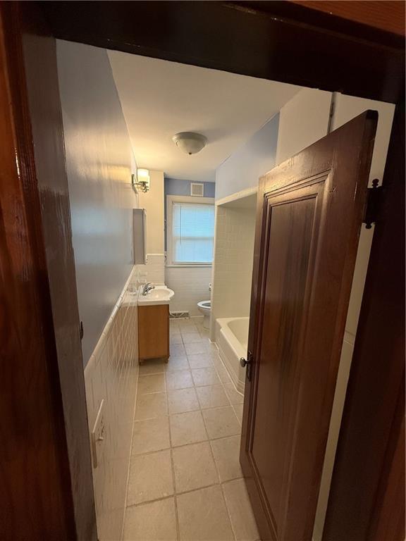 Building Photo - 1 Drolet Ave