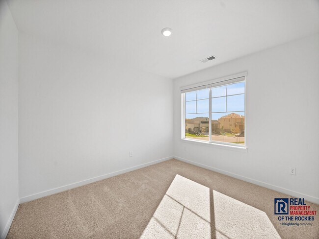 Building Photo - 4 Bed 2.5 Bath Newer Build in Berthoud!