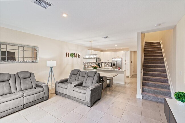 Building Photo - 23296 SW 110th Ct